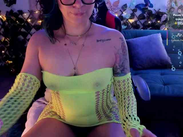 Cocochanell webcam