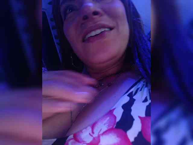 Cocochanell webcam