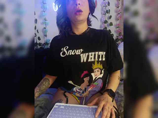 Cocochanell webcam