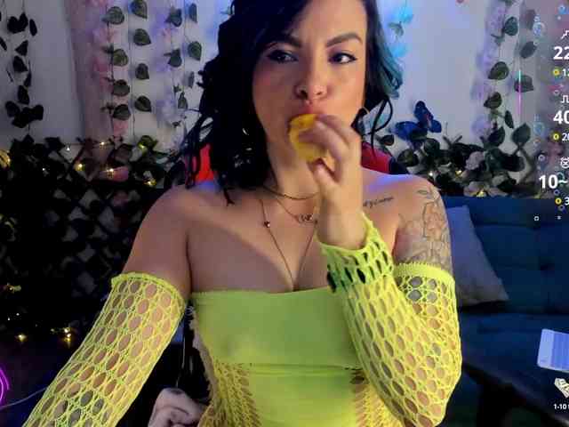 Cocochanell webcam