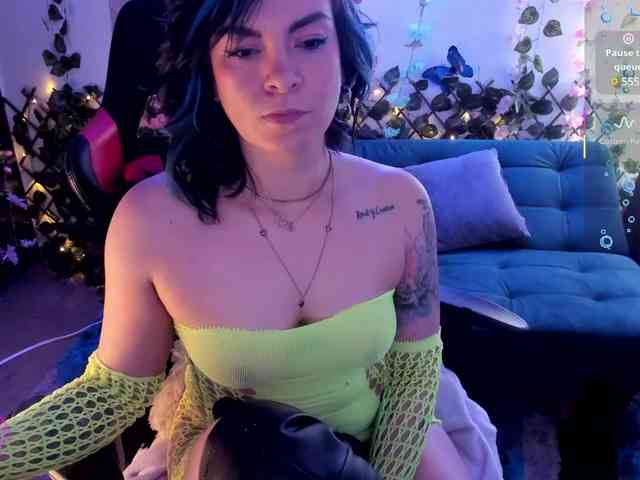 Cocochanell webcam