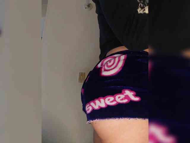 Cocochanell webcam