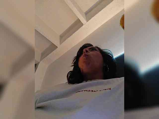 Cocochanell webcam