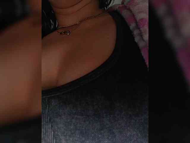 Cocochanell webcam