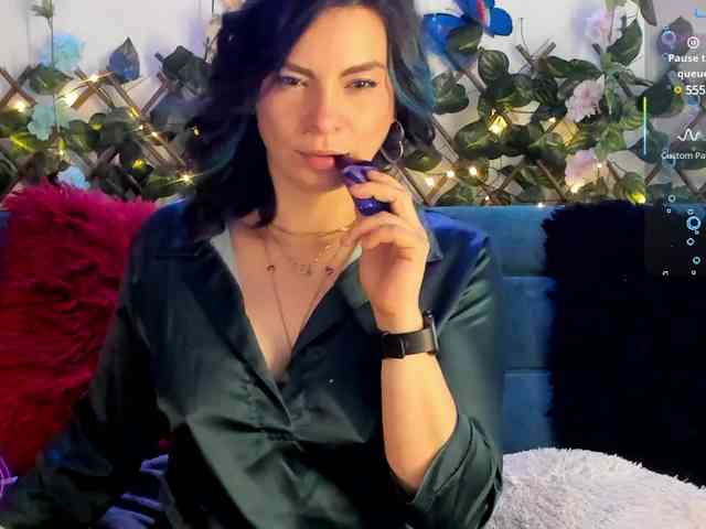 Cocochanell webcam