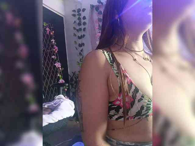 Cocochanell webcam