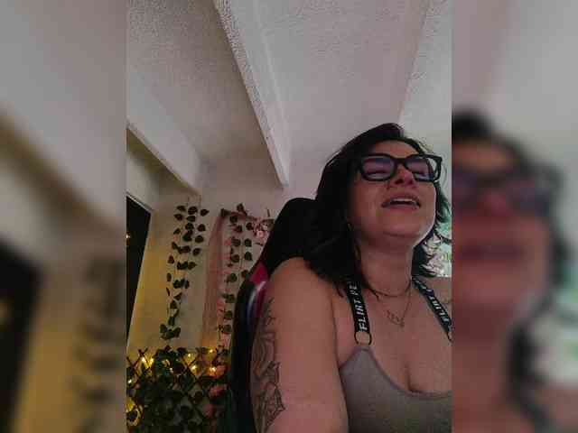 Cocochanell webcam