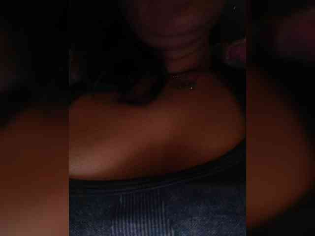 Cocochanell webcam