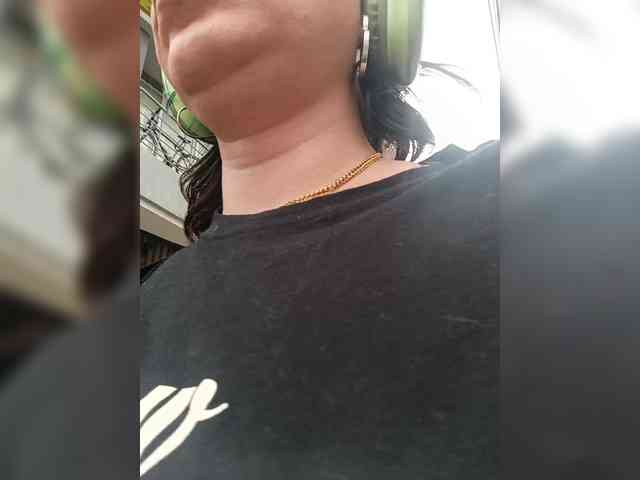 Cocochanell webcam