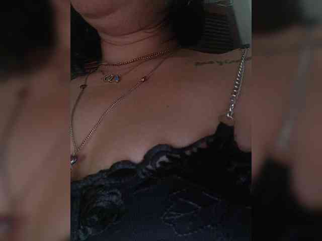 Cocochanell webcam