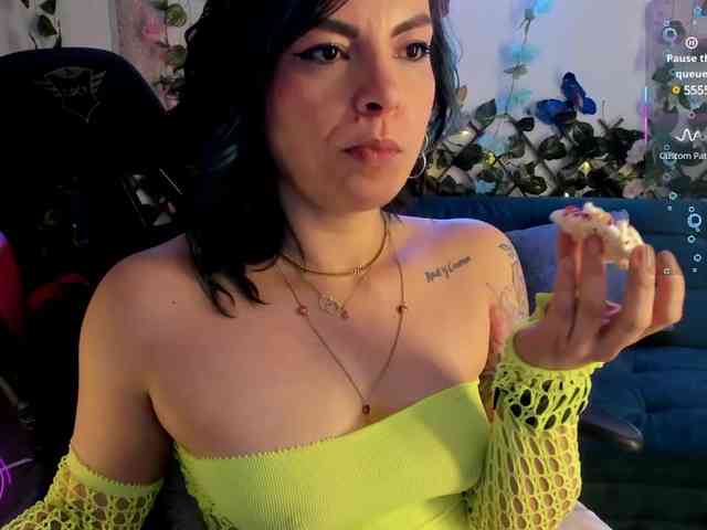 Cocochanell webcam