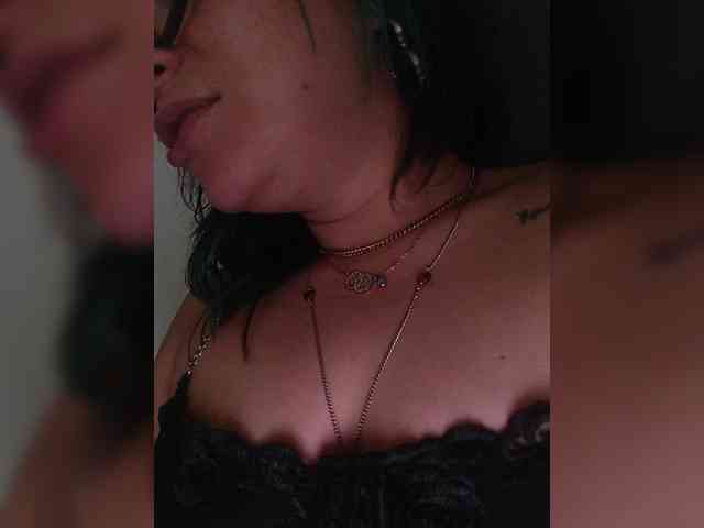 Cocochanell webcam