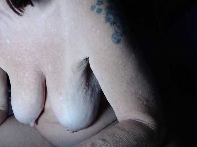 Sweetnissapri's BongaCams show and profile