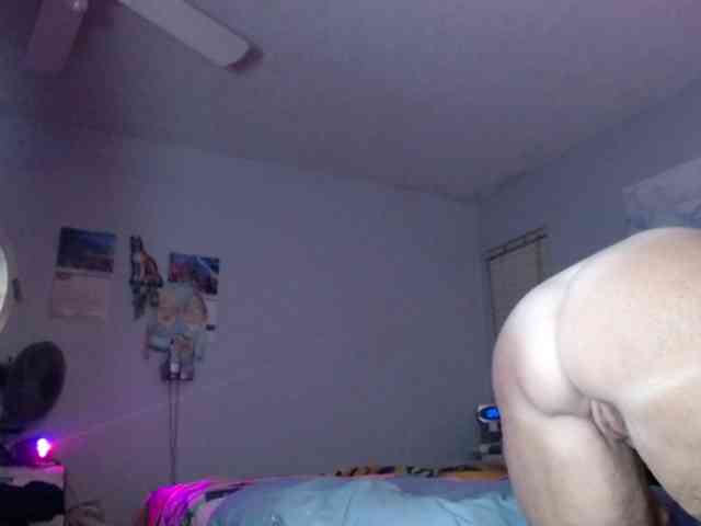 April_XO webcam