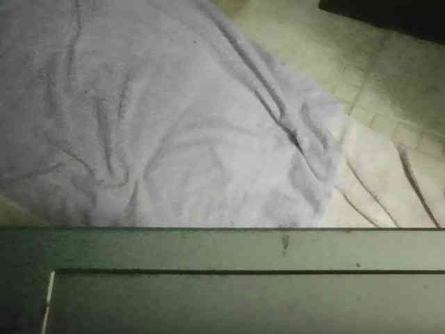 April_XO webcam