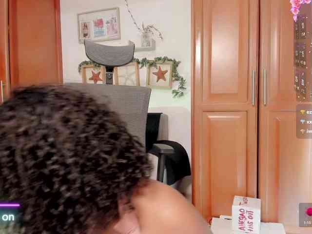 lindasnows webcam