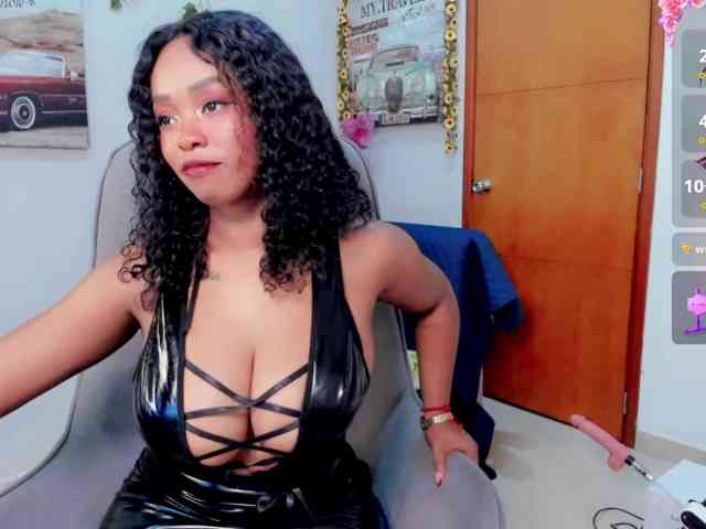 lindasnows webcam