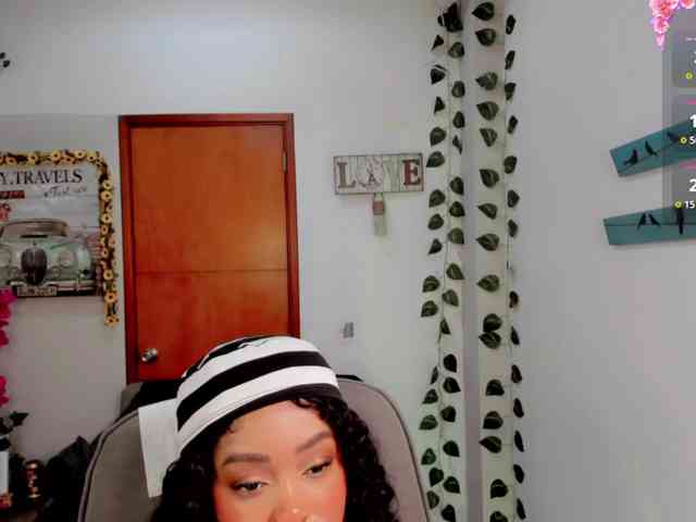 lindasnows webcam