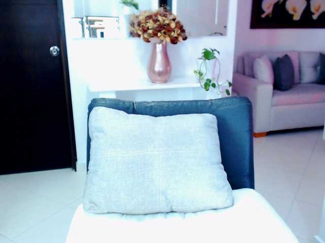 julietjohnson cam belle