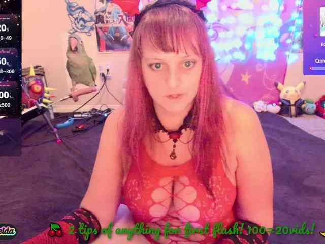 BabyZelda webcam