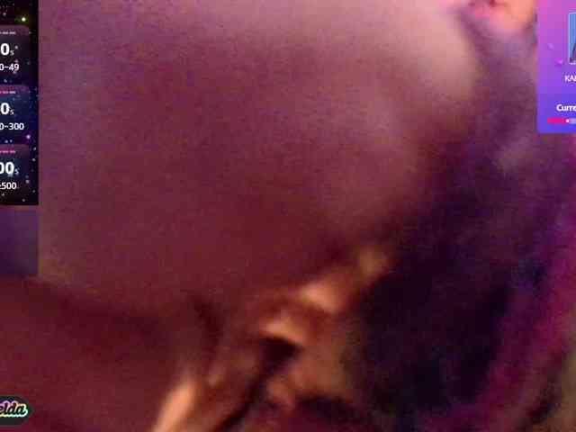 BabyZelda webcam