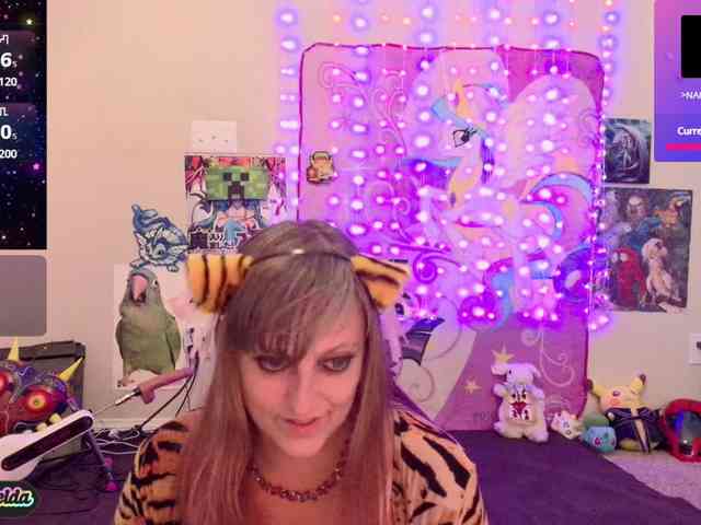 BabyZelda webcam