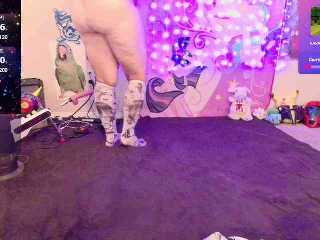 BabyZelda webcam