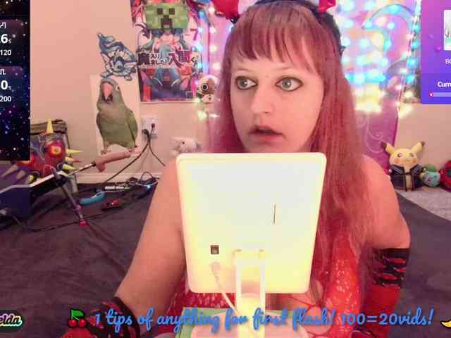 BabyZelda webcam