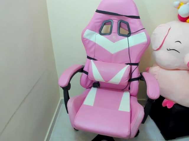 meganandjhon live sex show