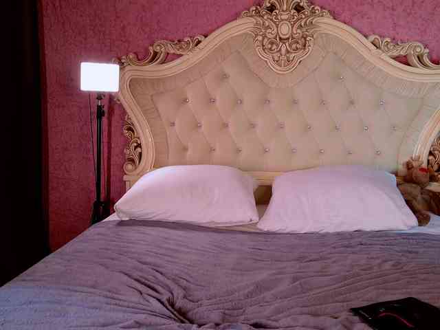 Enchantressss webcam
