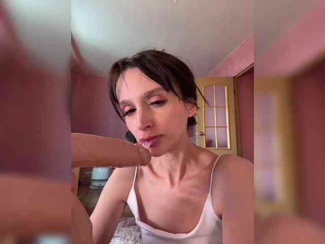 Enchantressss webcam