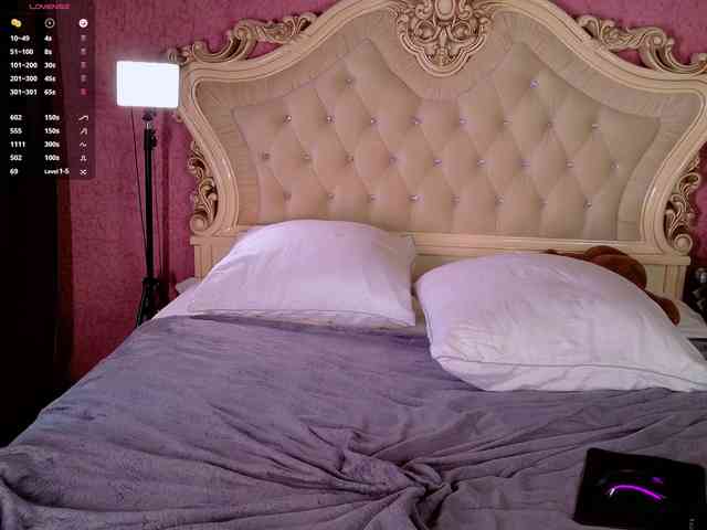 Enchantressss webcam