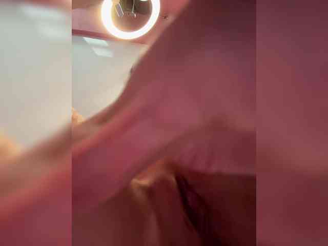 Enchantressss webcam