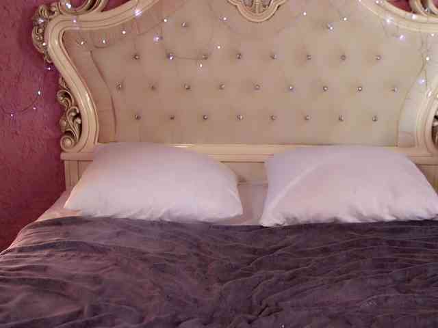 Enchantressss webcam