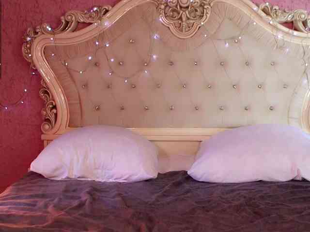 Enchantressss webcam
