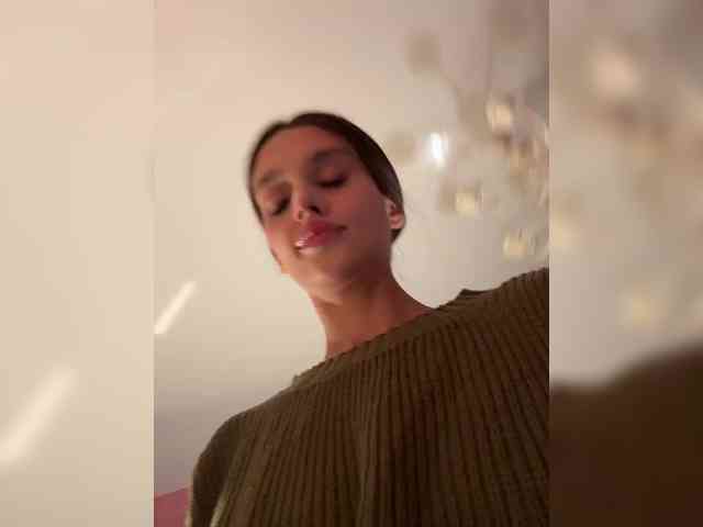 Enchantressss webcam