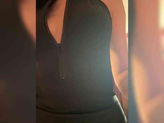 Enchantressss webcam