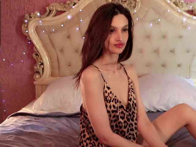 Enchantressss webcam