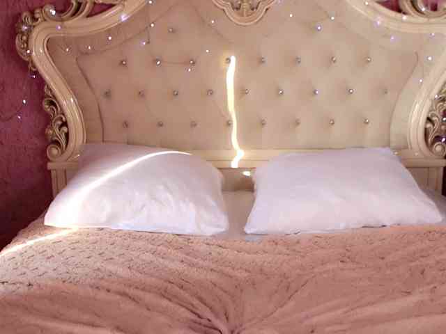 Enchantressss webcam