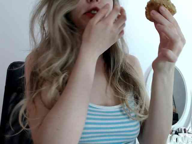 _sweettreat webcam