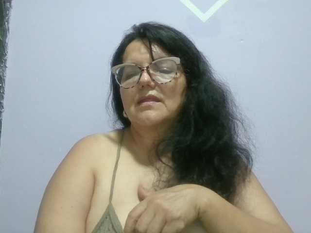 kassandra02's BongaCams show and profile