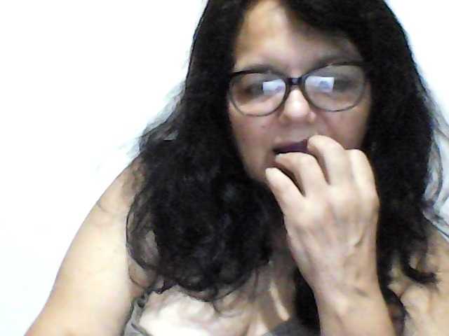 kassandra02's BongaCams show and profile