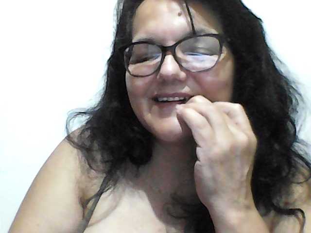 kassandra02's BongaCams show and profile