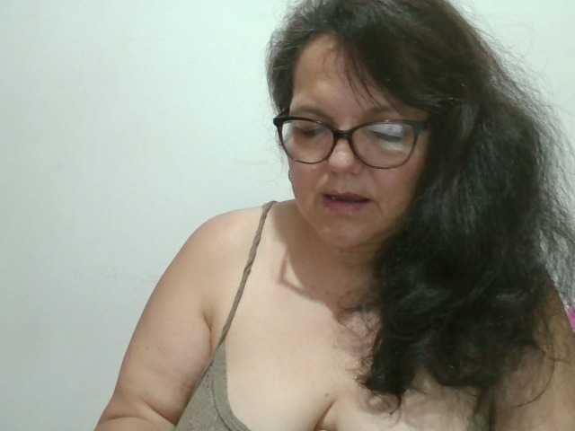 kassandra02's BongaCams show and profile