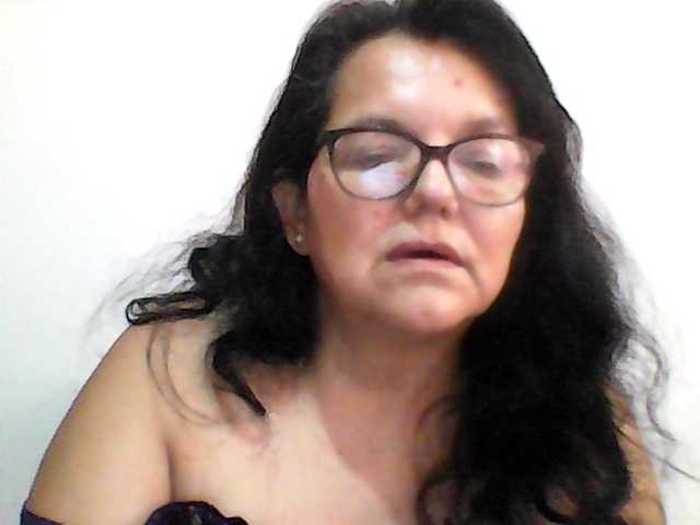 kassandra02's BongaCams show and profile