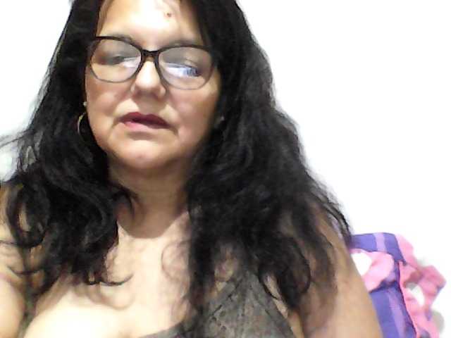 kassandra02's BongaCams show and profile