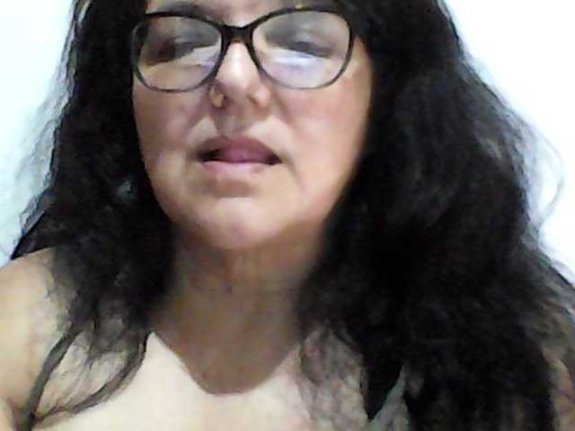 kassandra02's BongaCams show and profile