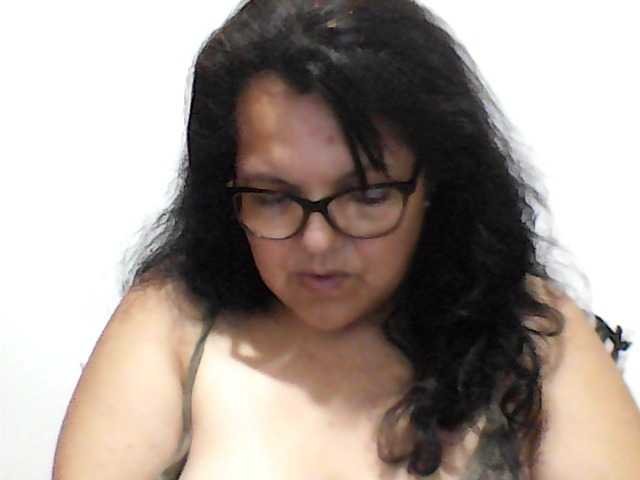 kassandra02's BongaCams show and profile