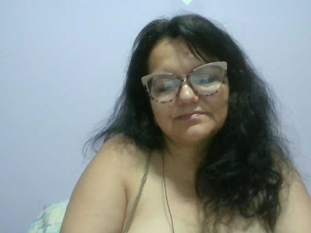 kassandra02's BongaCams show and profile