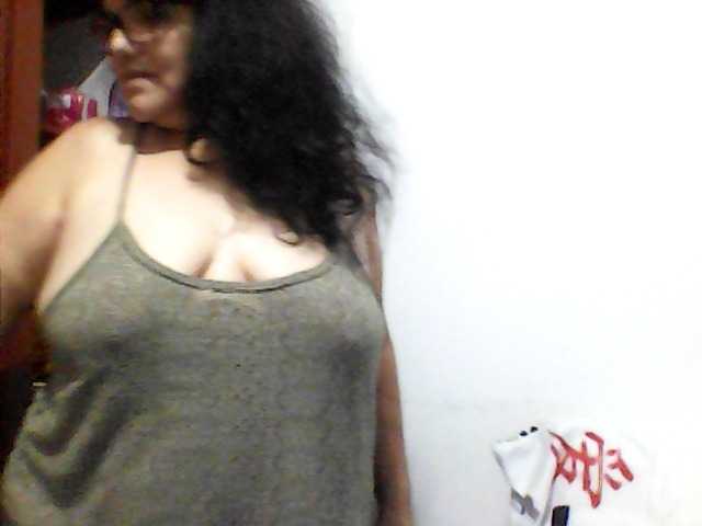 kassandra02's BongaCams show and profile